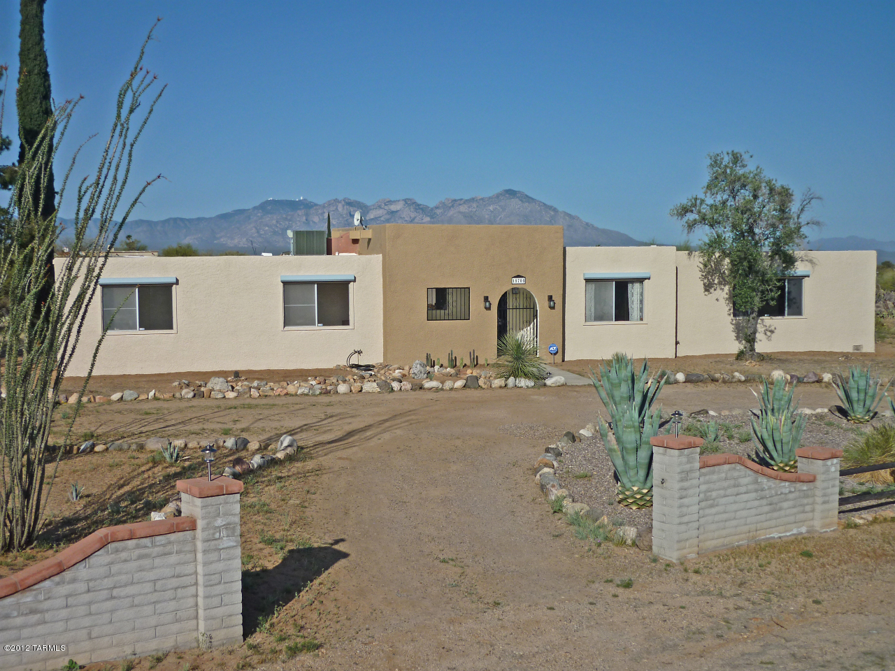 15705 West Diamond Bell Ranch Road Tucson, AZ 85736 - Photo 1 of 38 Gallery Image 1