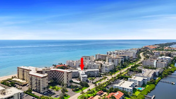 $2,200 | 3500 South Ocean Boulevard, Unit 315, Palm Beach, FL 33480
