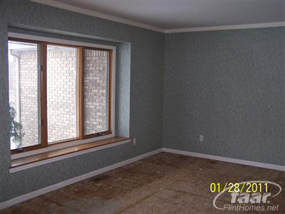 7110 McGuire Road Fenton, MI 48430 - Photo 2 of 5 20274302-1.JPG