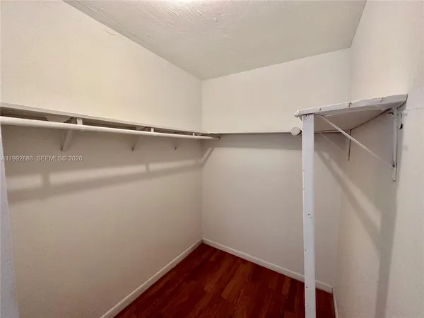 $175,000 | 2350 Northeast 135th Street, Unit 1101, North Miami, FL 33181