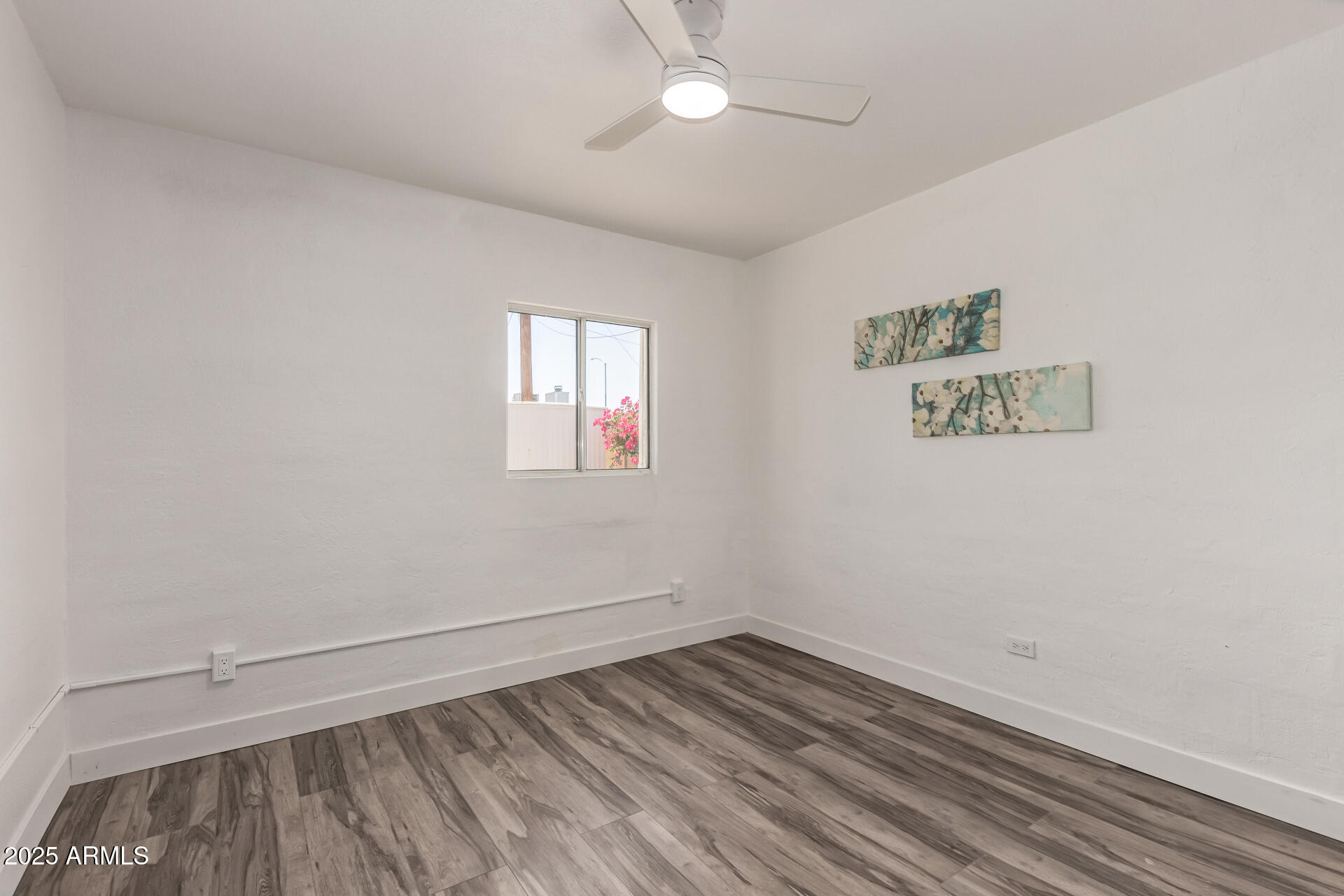 39 North Maple Mesa, AZ 85205 - Photo 21 of 29 wooden floor in an empty room