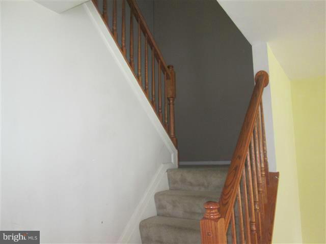 223 Seamaster Road Baltimore, MD 21221 - Photo 12 of 30 Interior (General)