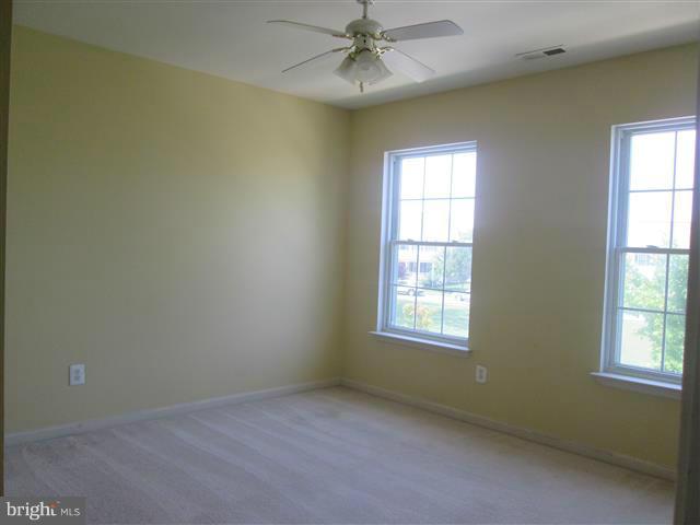 223 Seamaster Road Baltimore, MD 21221 - Photo 21 of 30 Bedroom