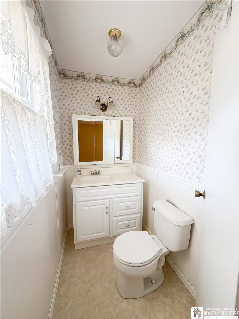 7 Swan Street Hanover, NY 14062 - Photo 17 of 29