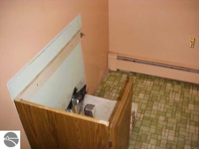 3996 Cruzen Road Mikado, MI 48745 - Photo 7 of 9 1750082-6.JPG