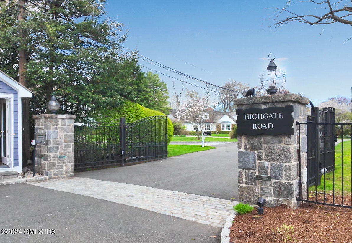 1 Seagate Road Riverside, CT 06878 - Photo 16 of 16 a view of a street with a building in the background