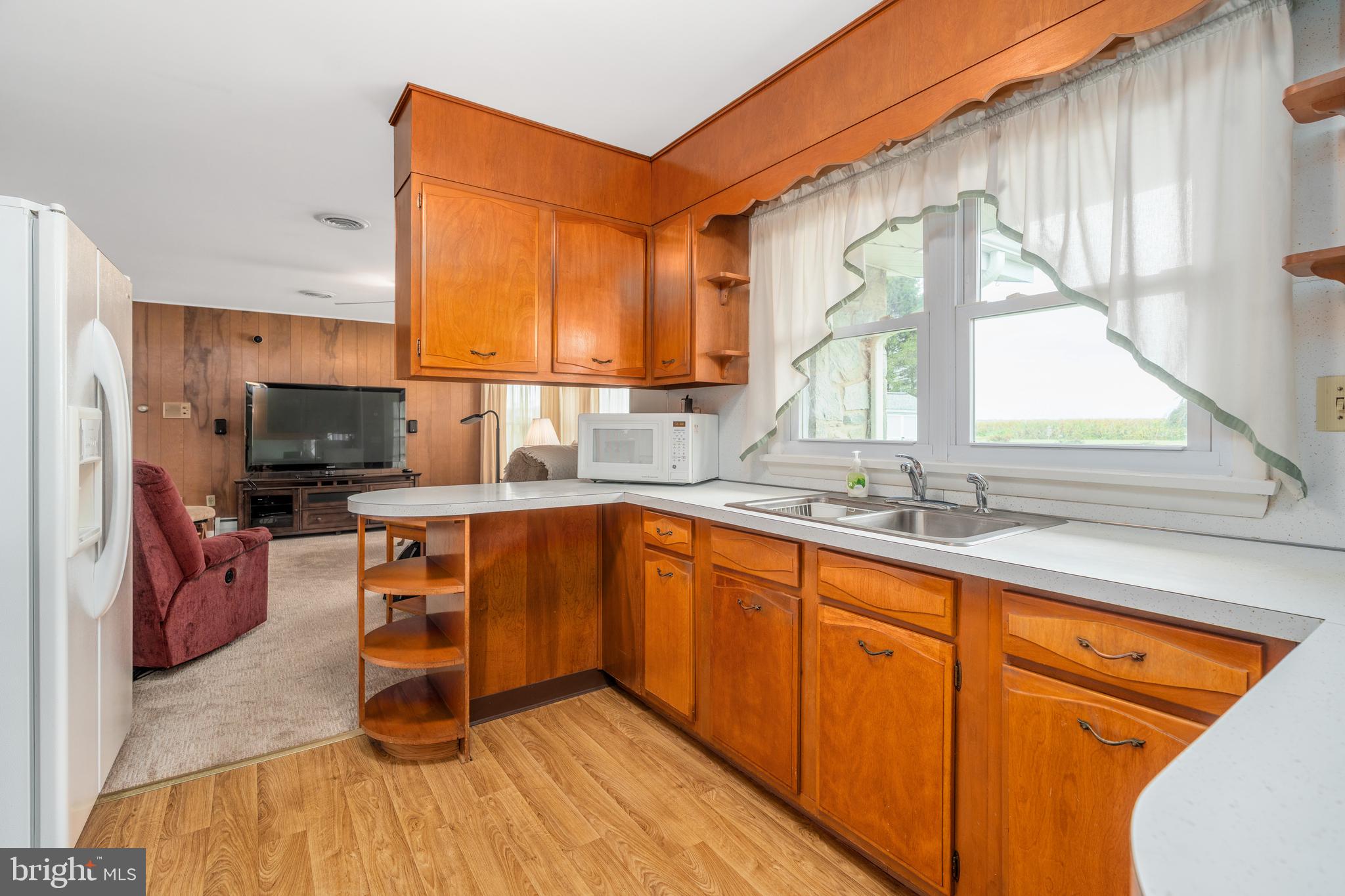 637 Telegraph Road Rising Sun, MD 21911 - Photo 7 of 16 Plenty of cabinet and counter space