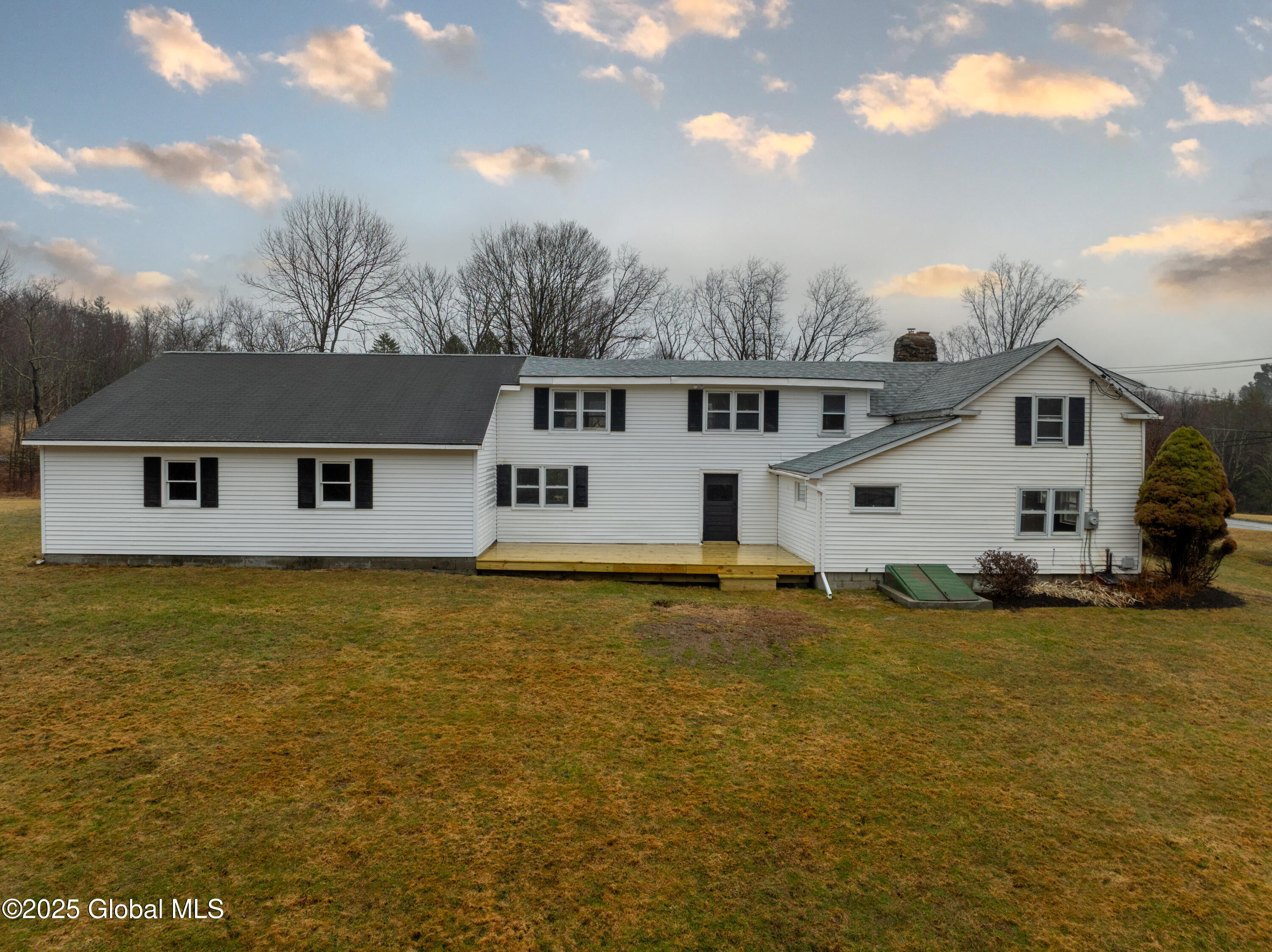 83 Blue Factory Road Poestenkill, NY 12018 - Photo 4 of 42 83 Blue Factory-10