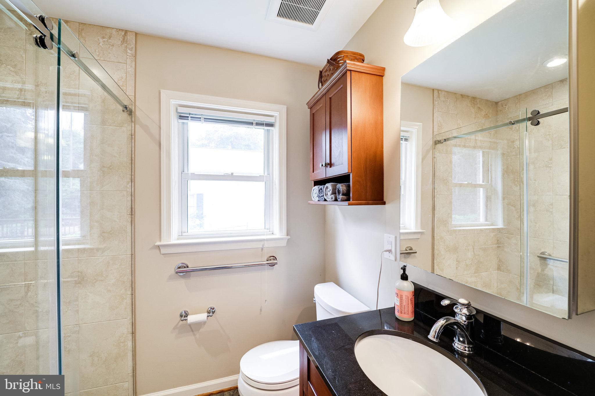 3712 Nalls Road Alexandria, VA 22309 - Photo 16 of 48 Gallery Image 16