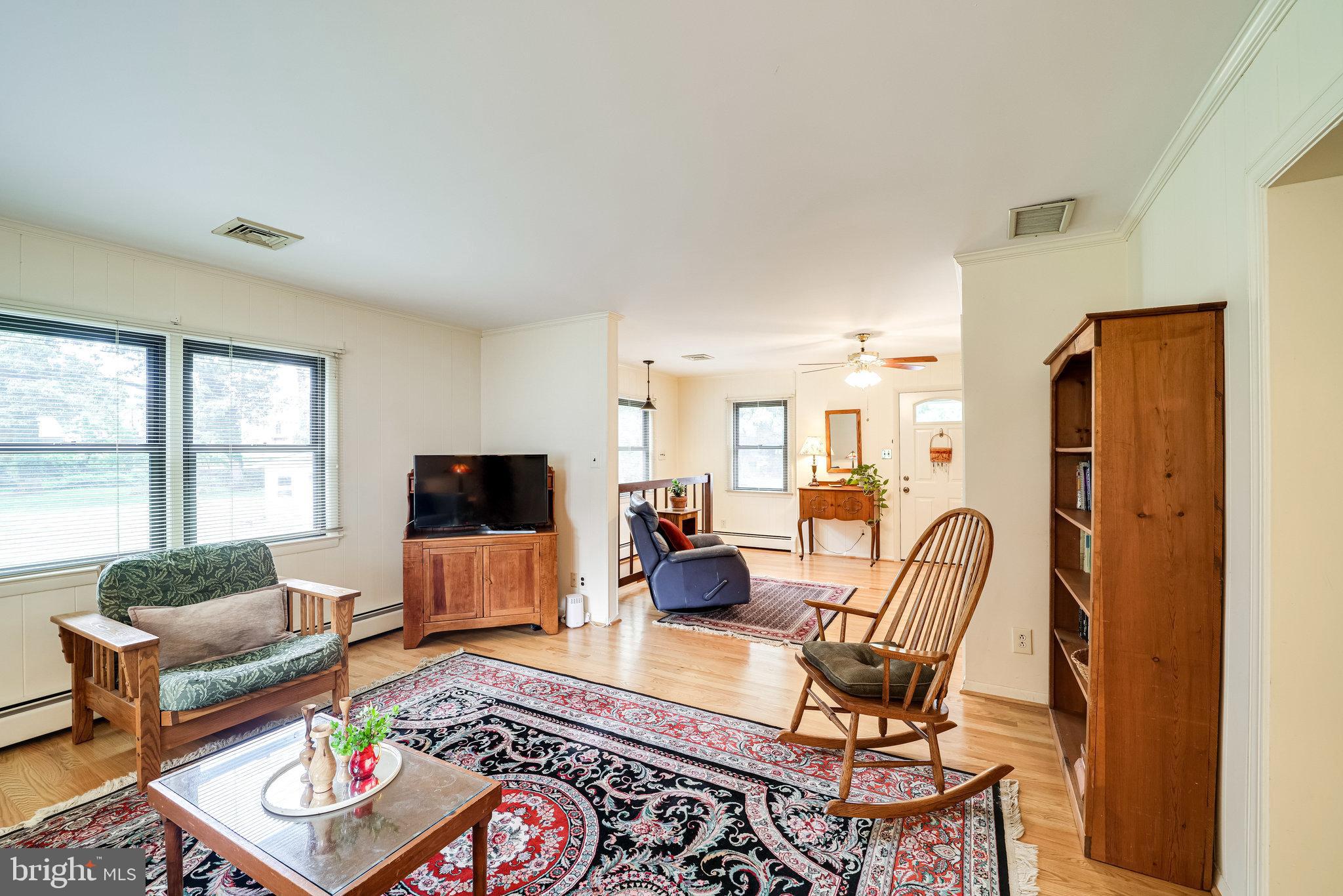 3712 Nalls Road Alexandria, VA 22309 - Photo 21 of 48 Family Room