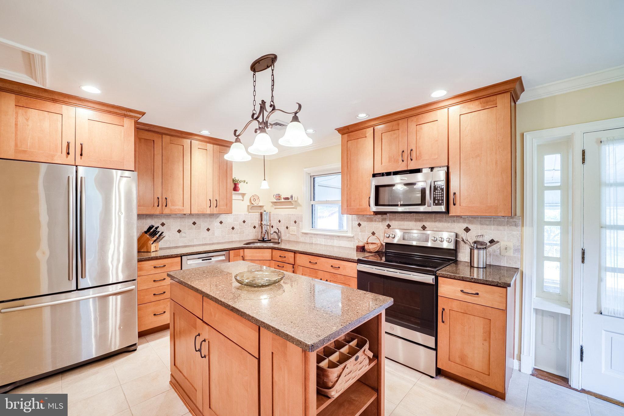 3712 Nalls Road Alexandria, VA 22309 - Photo 3 of 48 Stainless Steel Appliances