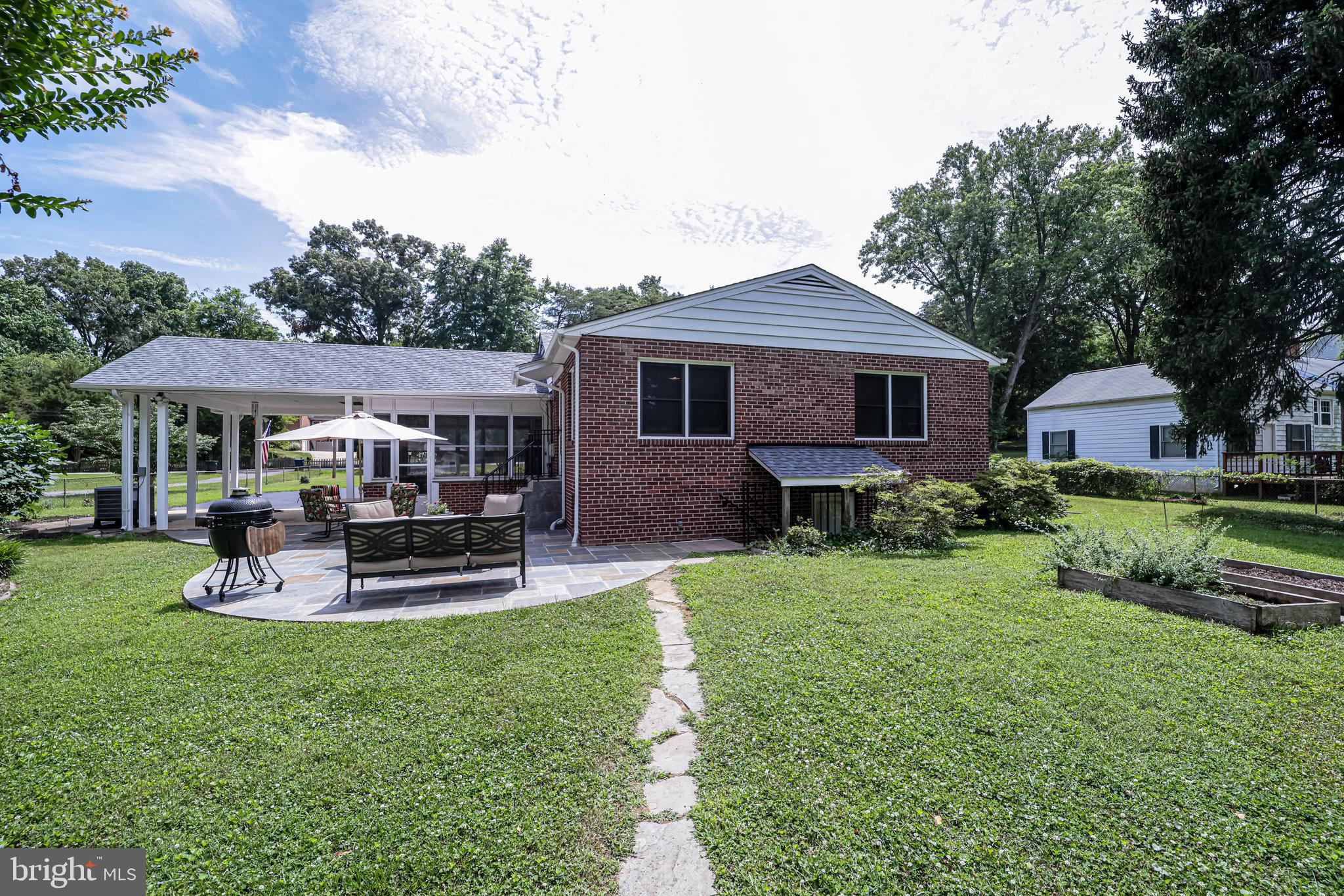 3712 Nalls Road Alexandria, VA 22309 - Photo 43 of 48 Rear View of Home