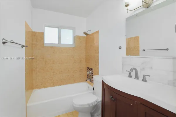 $775,000 | 3800 Southwest 104th Avenue, Miami, FL 33165