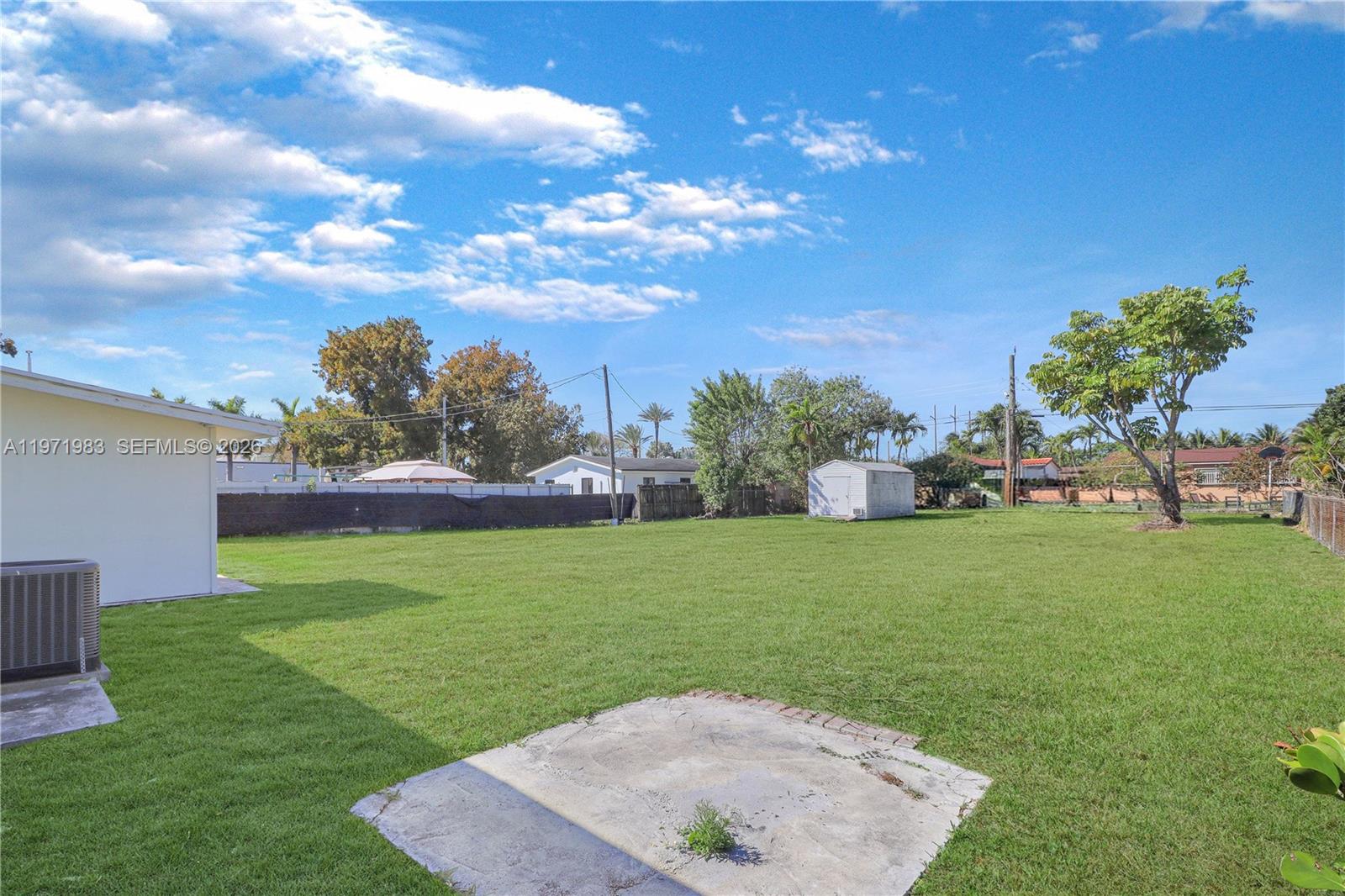 3800 Southwest 104th Avenue Miami, FL 33165 - Photo 28 of 35