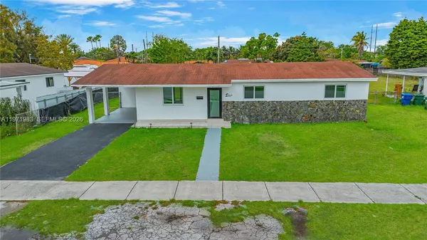 $775,000 | 3800 Southwest 104th Avenue, Miami, FL 33165