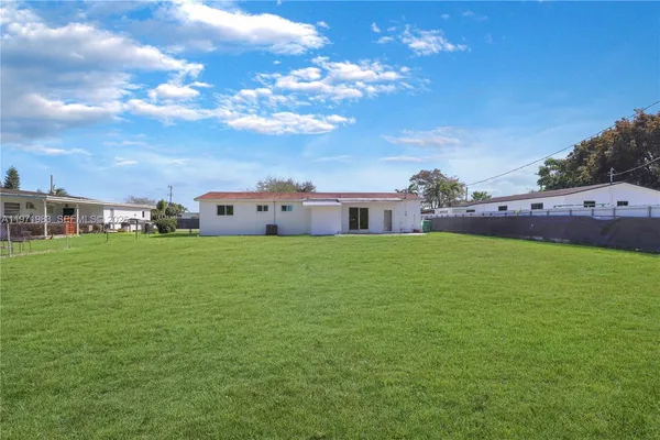 $775,000 | 3800 Southwest 104th Avenue, Miami, FL 33165