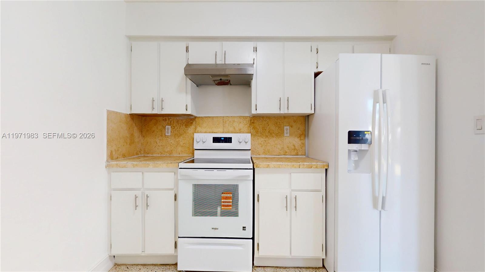 3800 Southwest 104th Avenue Miami, FL 33165 - Photo 9 of 35