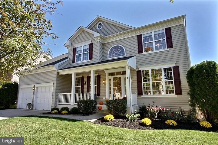 13906 Rockingham Road Germantown, MD 20874 - Photo 1 of 30 Exterior (Front)