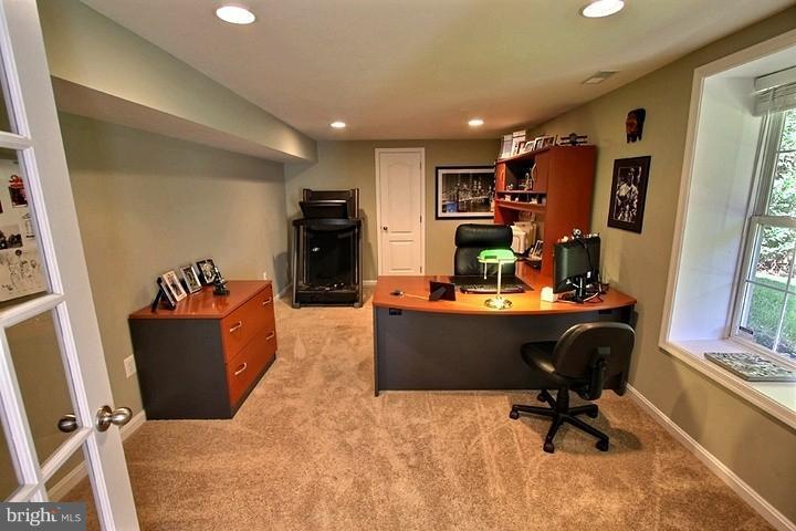 13906 Rockingham Road Germantown, MD 20874 - Photo 25 of 30 Basement