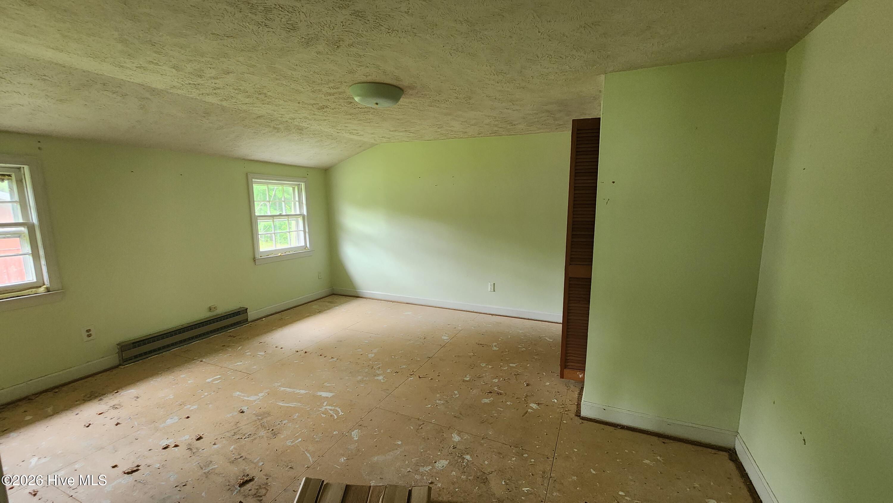581 Hallsboro Road Clarkton, NC 28433 - Photo 13 of 16 Bedroom 3