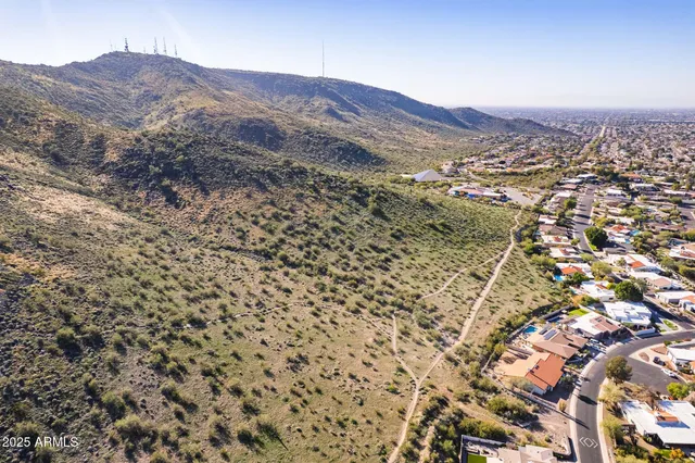 $225,000 | 1601 West Sunnyside Avenue, Unit 127, Phoenix, AZ 85029