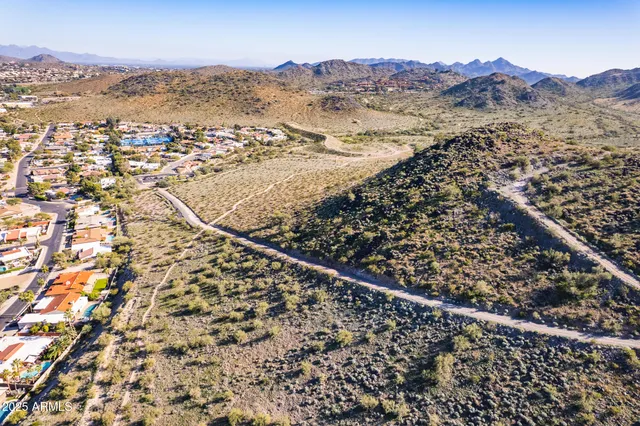 $225,000 | 1601 West Sunnyside Avenue, Unit 127, Phoenix, AZ 85029