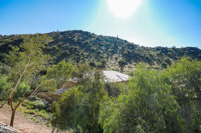 $225,000 | 1601 West Sunnyside Avenue, Unit 127, Phoenix, AZ 85029