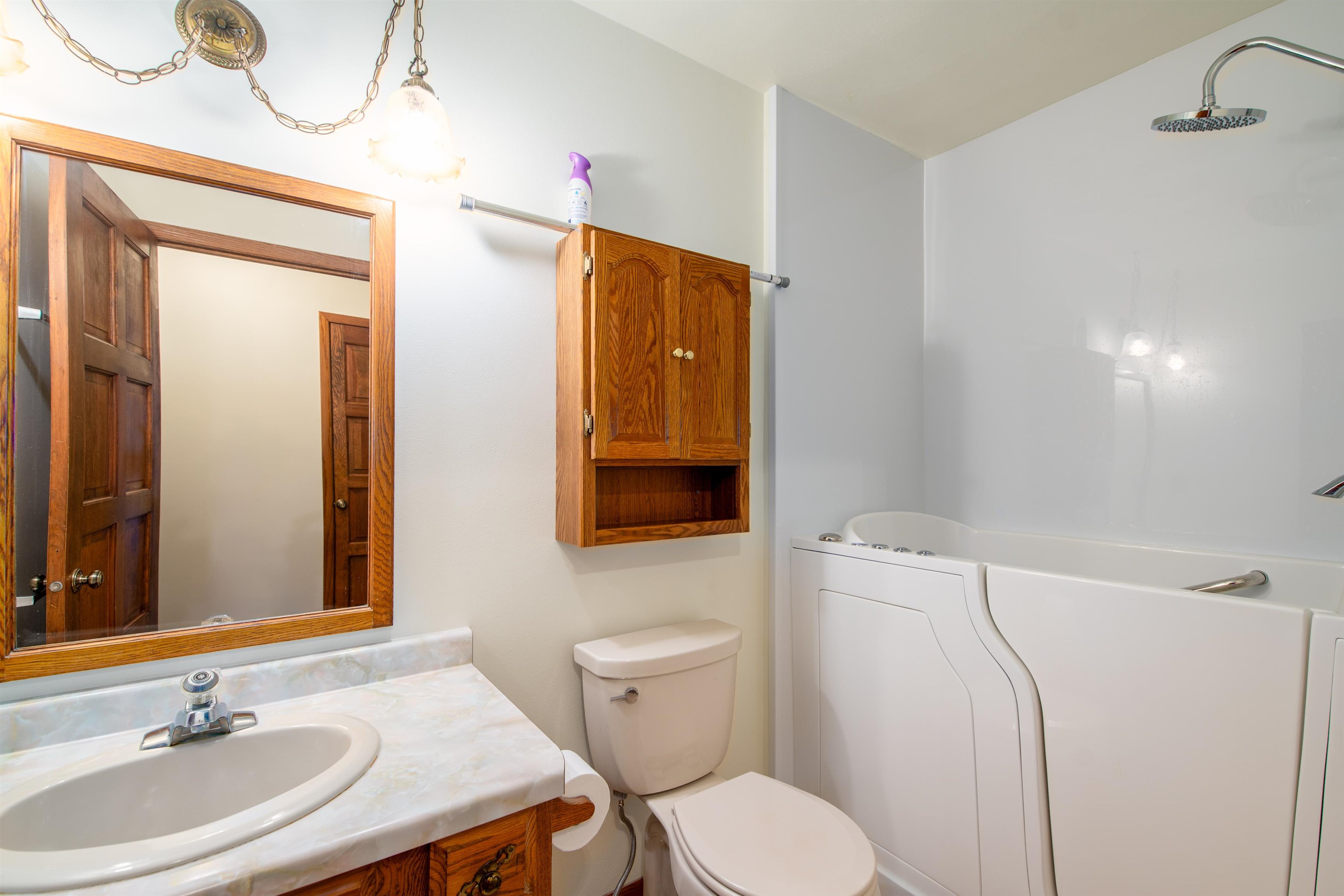 1601 Lake Breeze Road Oshkosh, WI 54904 - Photo 15 of 25