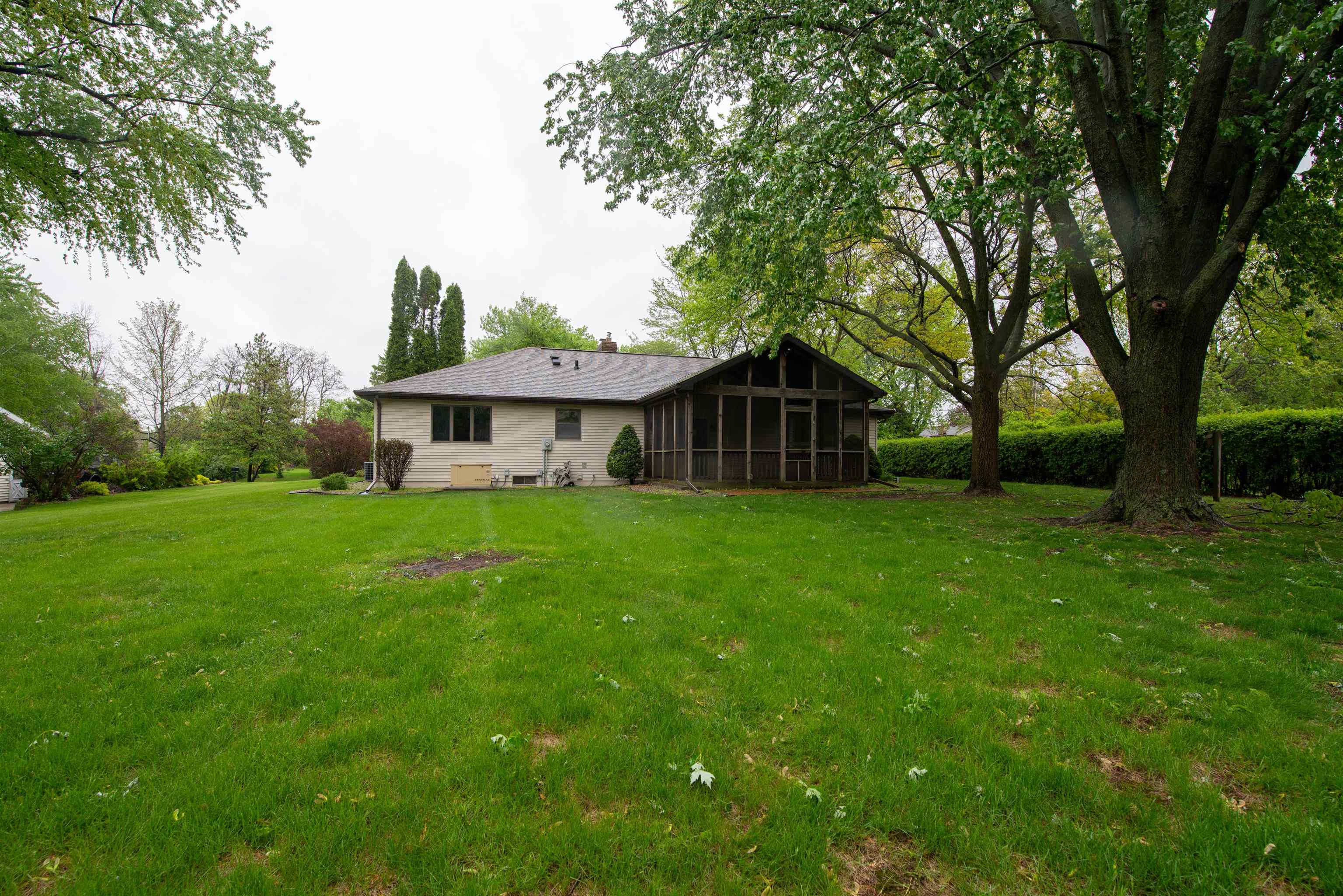 1601 Lake Breeze Road Oshkosh, WI 54904 - Photo 24 of 25