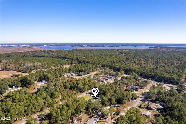 $450,000 | 9329 Central Boulevard Southeast, Winnabow, NC 28479