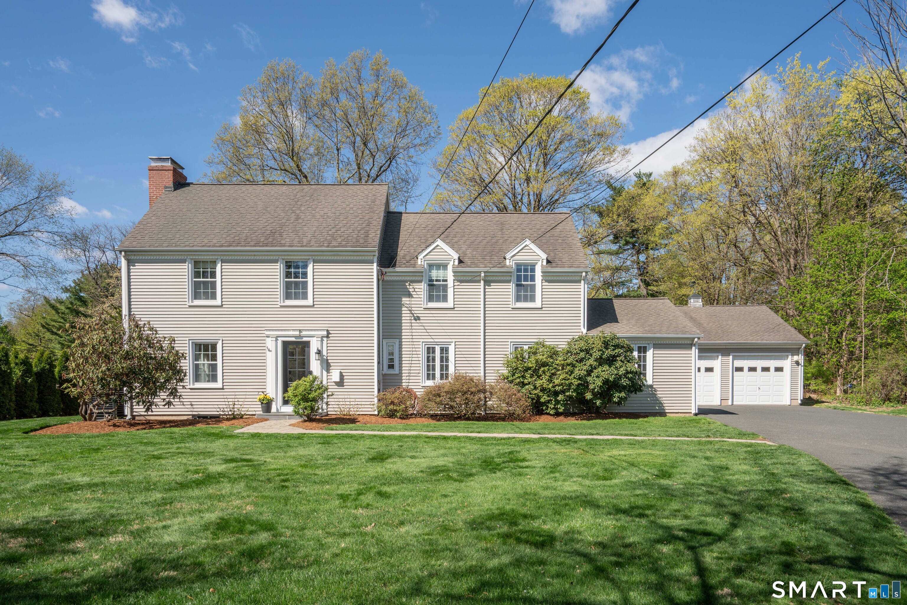 261 Mountain Road West Hartford, CT 06107 - Photo 1 of 1