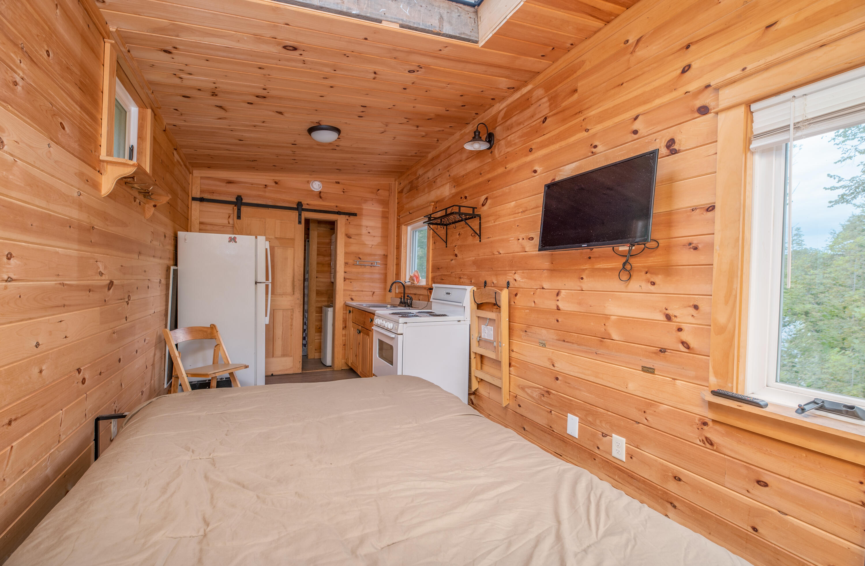 160 Weeks Mills Road Farmington, ME 04938 - Photo 11 of 27 Interior2