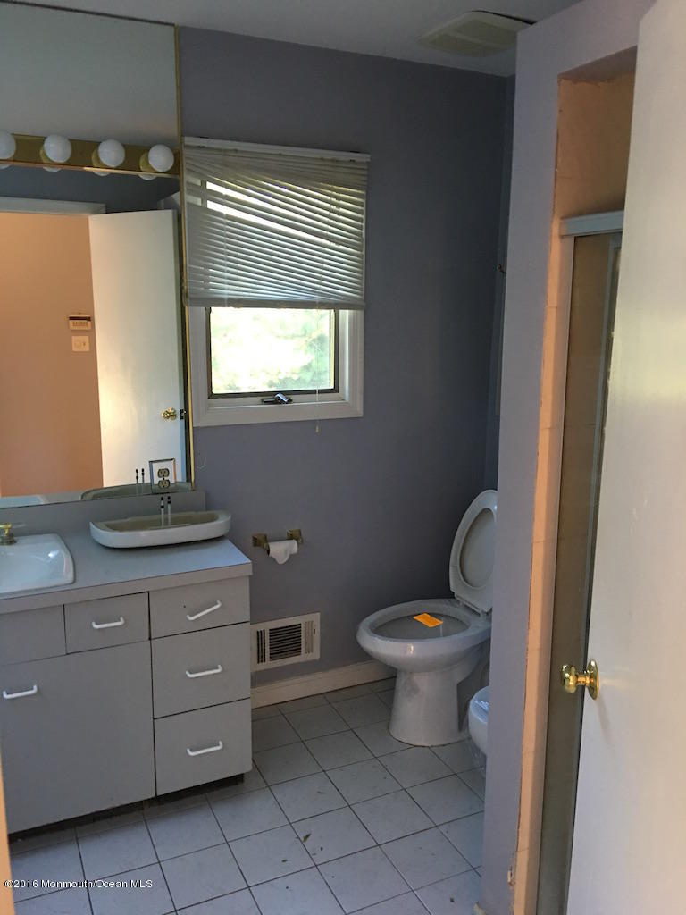 18 Nottingham Road Asbury Park, NJ 07712 - Photo 20 of 21 IMG_6088