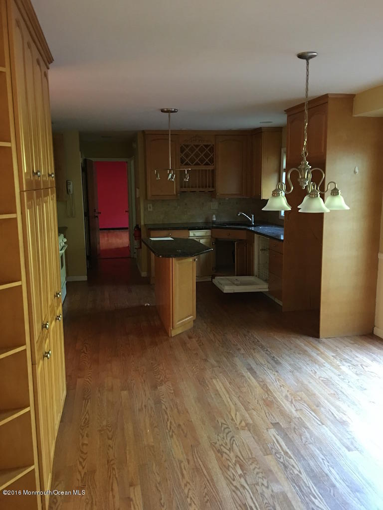 18 Nottingham Road Asbury Park, NJ 07712 - Photo 8 of 21 IMG_6076