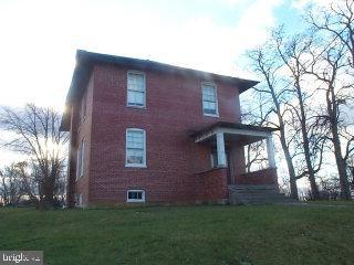 73 Stevens Road Ephrata, PA 17522 - Photo 3 of 11