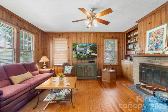 $7,000 | 1610 Park Road, Charlotte, NC 28203