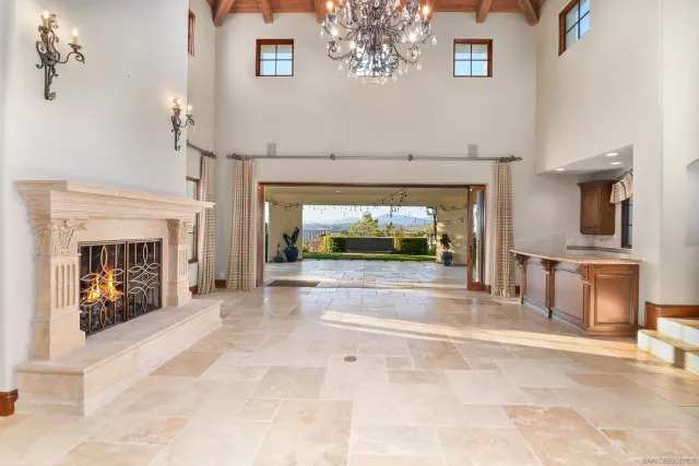 $5,296,000 | 14926 Encendido, San Diego, CA 92127