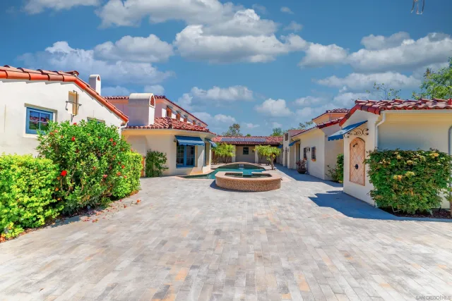 $5,296,000 | 14926 Encendido, San Diego, CA 92127