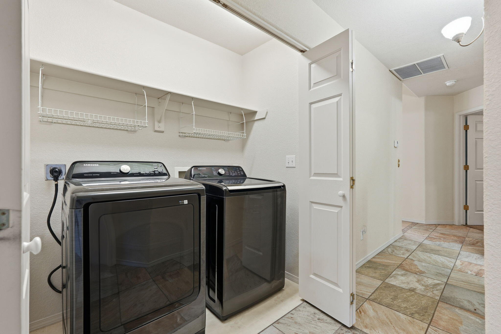 310 North Trailwood Road Payson, AZ 85541 - Photo 40 of 55 a utility room with washer and dryer