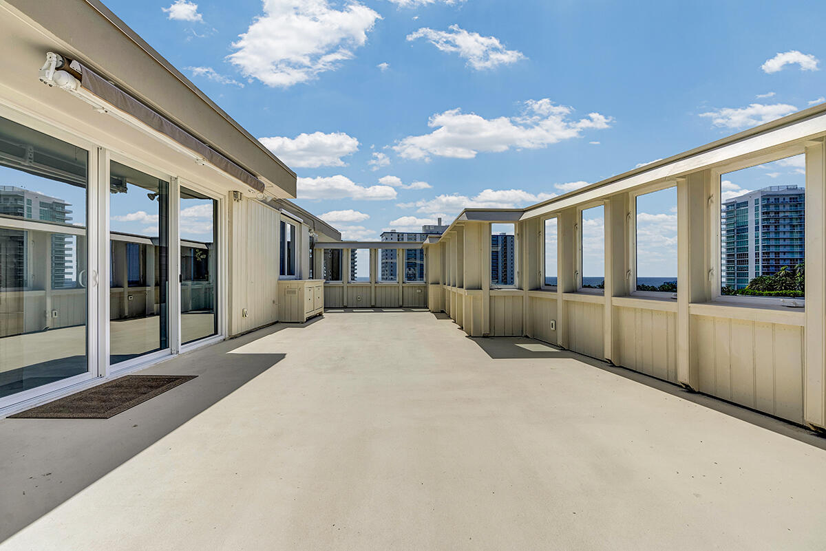 201 North Riverside Drive, Unit 802 Pompano Beach, FL 33062 - Photo 35 of 51 DSC08954