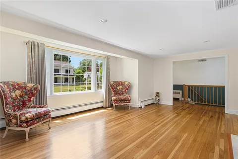 $925,000 | 20 Bullock Avenue, Barrington, RI 02806