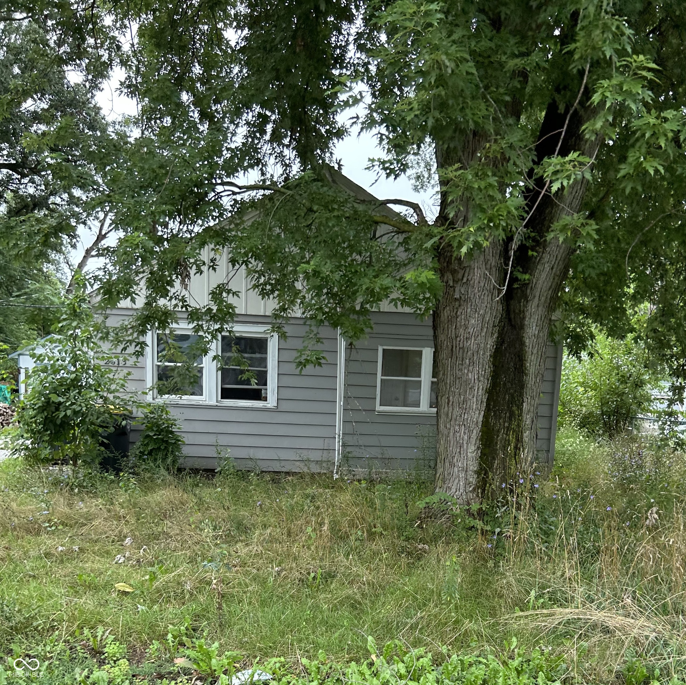 2613 Fowler Street Anderson, IN 46012 - Photo 2 of 3 Gallery Image 2