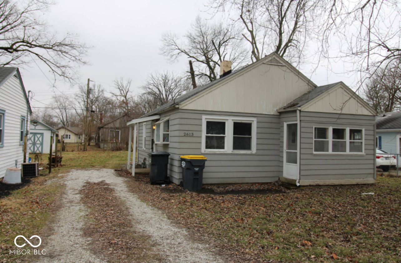 2613 Fowler Street Anderson, IN 46012 - Photo 3 of 3 Gallery Image 3