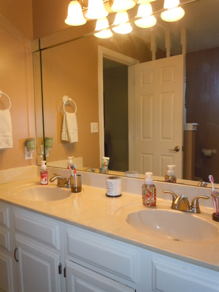 7544 Middlefield Road Newburgh, IN 47630 - Photo 20 of 32 Gallery Image 20