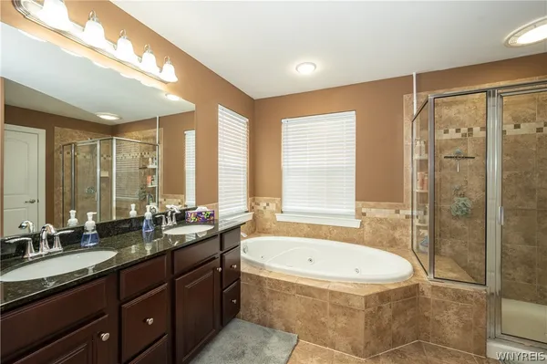 $3,600 | 5024 Woodway Court, Hamburg, NY 14075