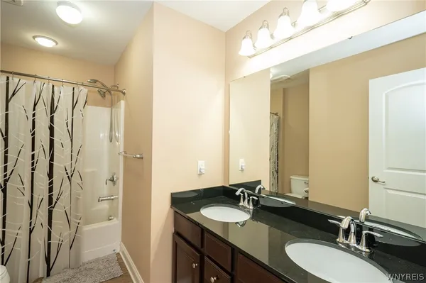 $3,600 | 5024 Woodway Court, Hamburg, NY 14075