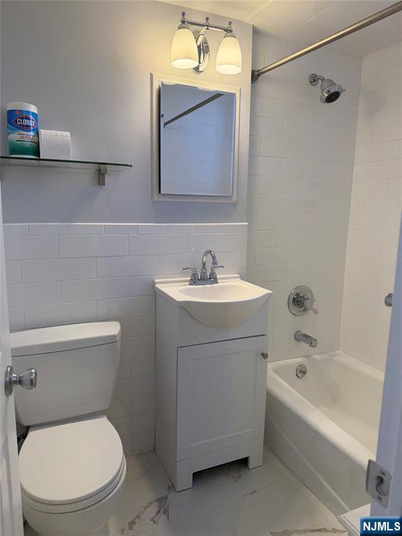 140 Hastings Avenue, Unit A Rutherford, NJ 07070 - Photo 7 of 11