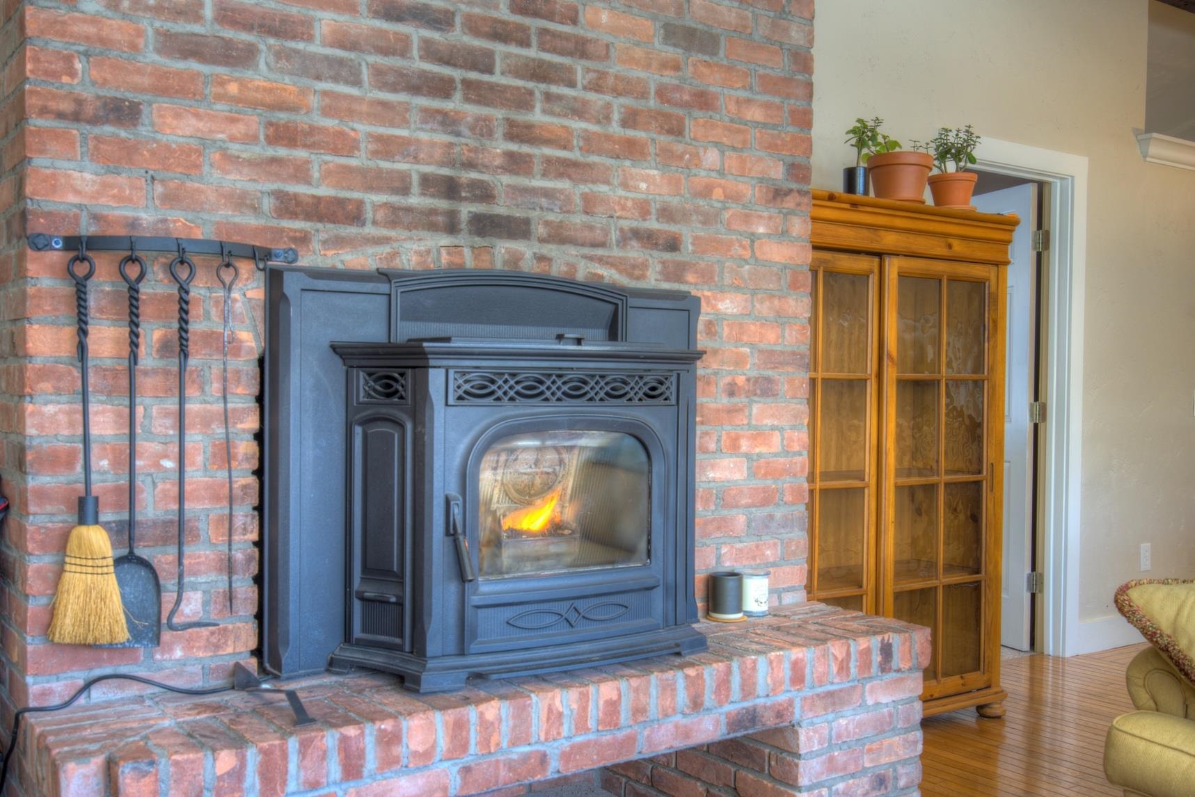 193 Hillcrest Road Manchester, VT 05255 - Photo 12 of 23 Gallery Image 12