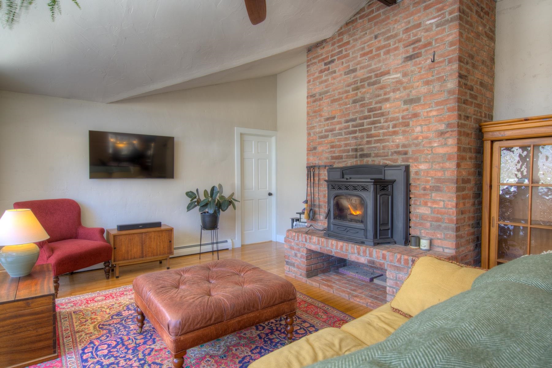 193 Hillcrest Road Manchester, VT 05255 - Photo 10 of 23 Gallery Image 10