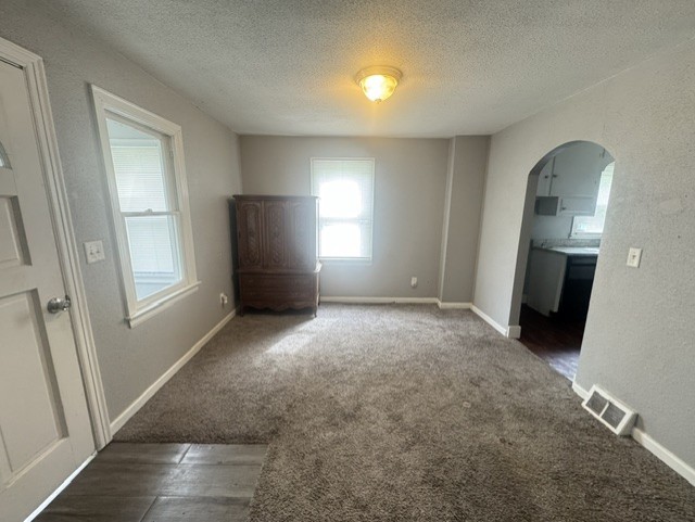 3610 19th Avenue Moline, IL 61265 - Photo 3 of 9